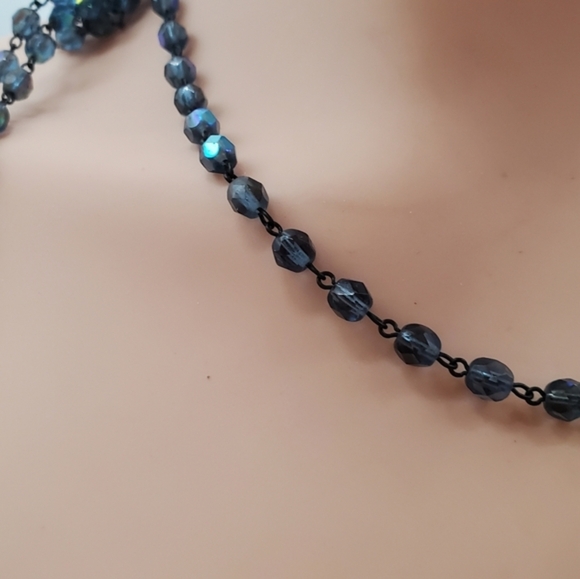 NEW stunning blue iridescent glass bead necklace - Picture 9 of 9